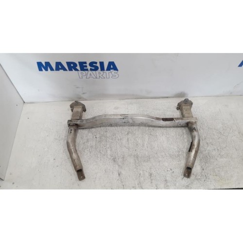 Citroen - C5 - Subframe
