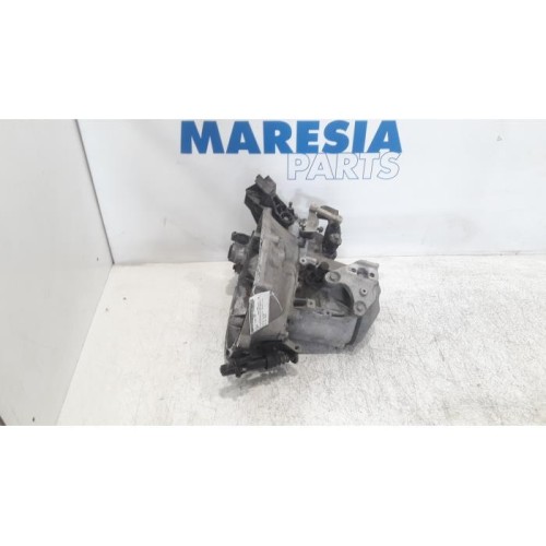 Peugeot - 208 - Gearbox