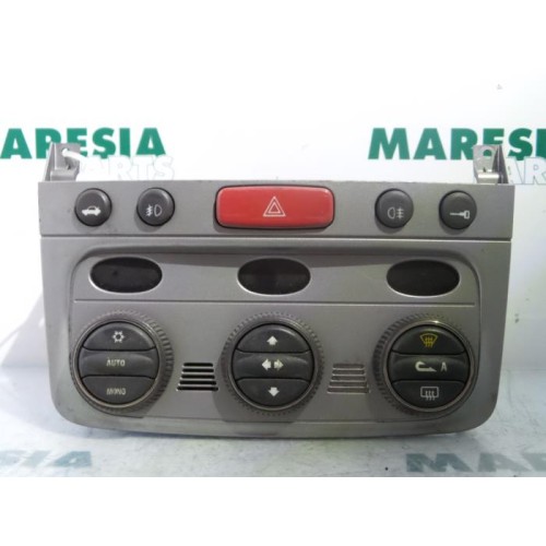 Alfa Romeo - GT - Heater control panel
