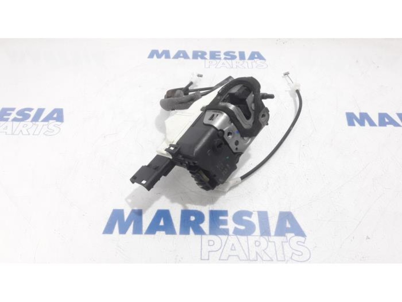 Citroen - C5 - Front door lock mechanism 4-door, right