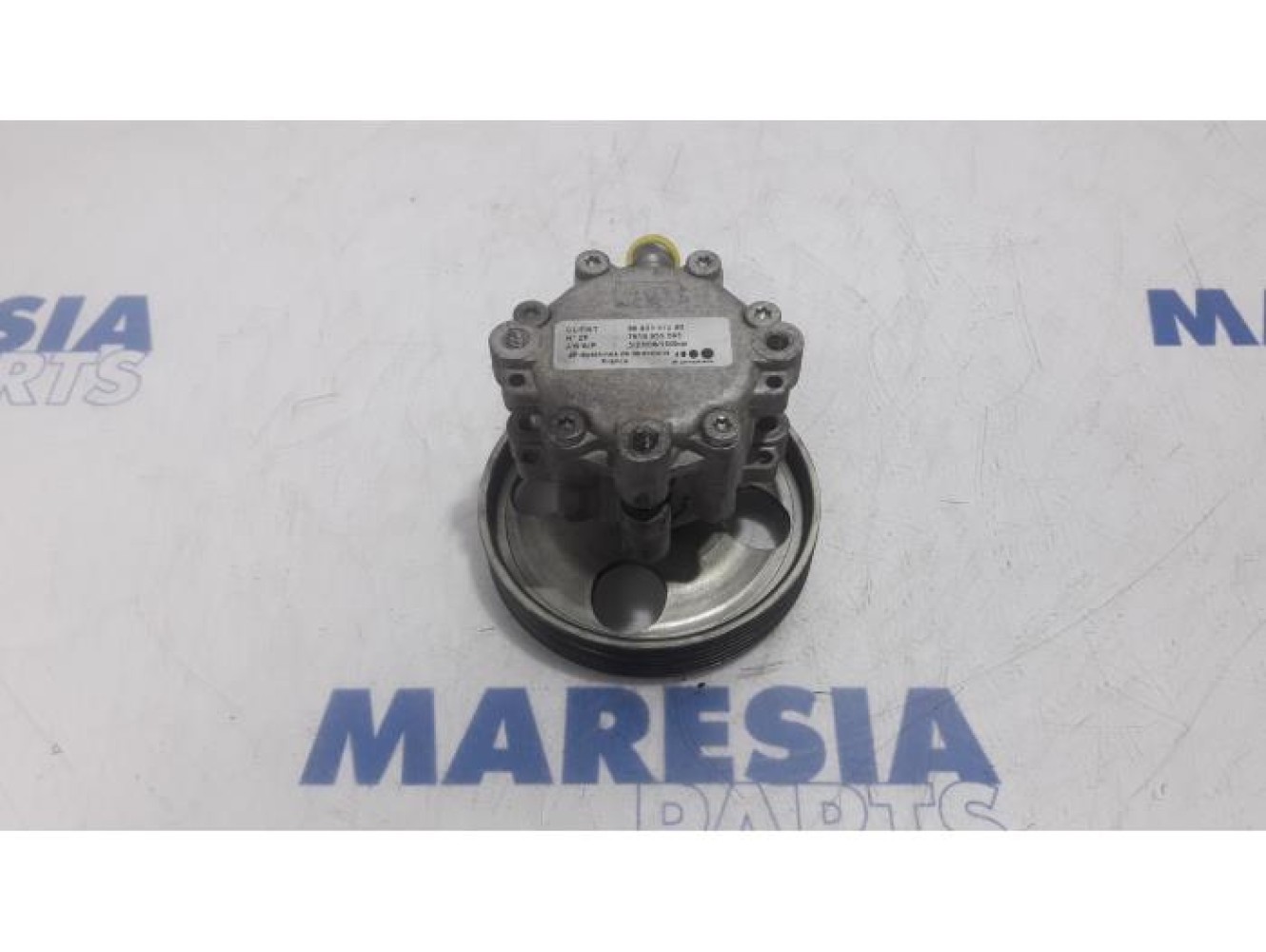 Citroen - C5 - Power steering pump