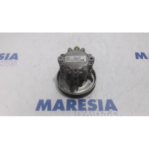 Citroen - C5 - Power steering pump