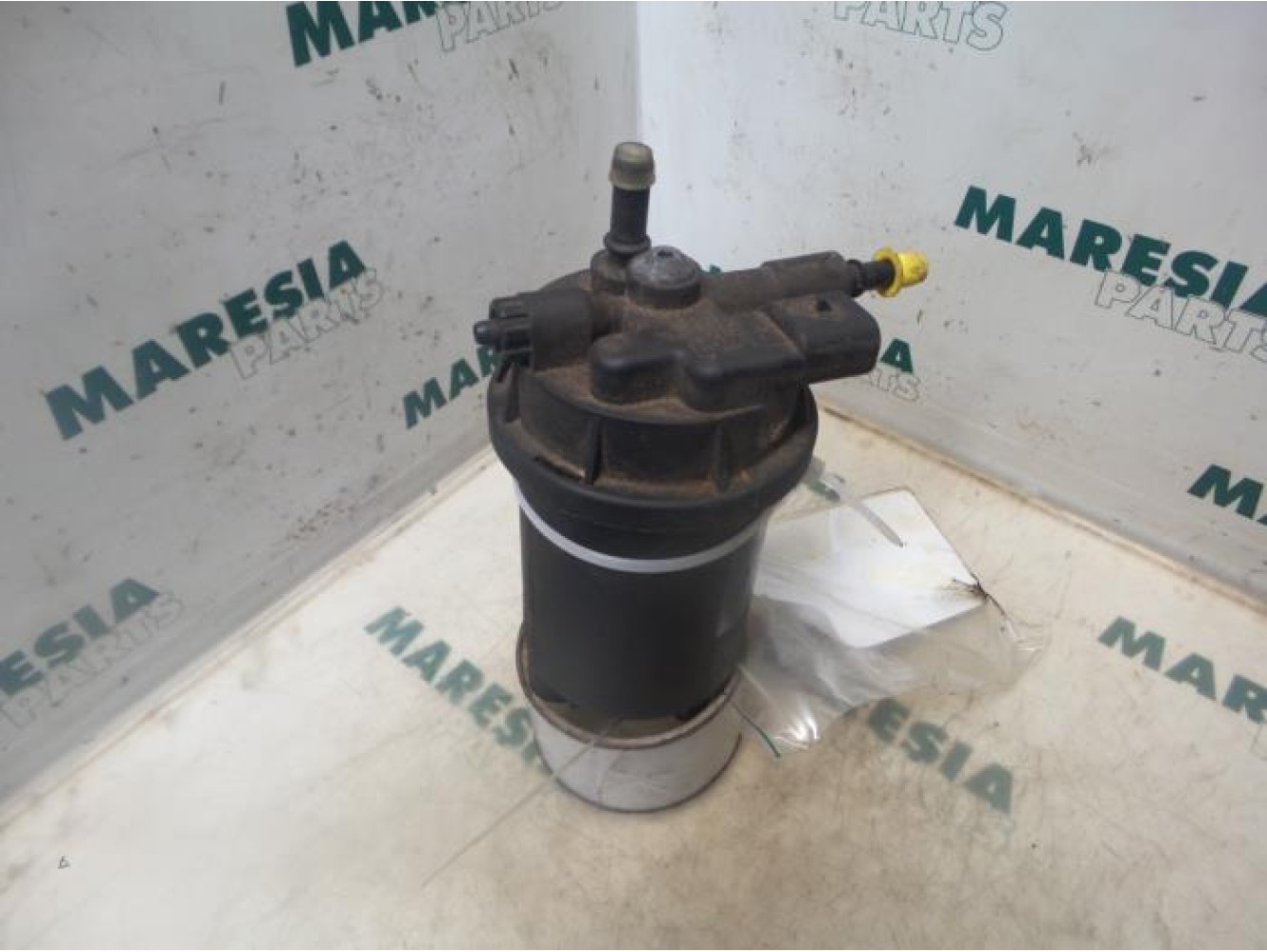 Renault - Grand Scenic - Fuel filter housing