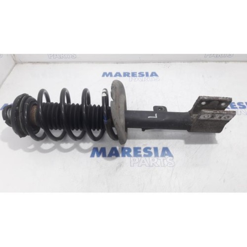 Peugeot - 3008 - Front shock absorber rod, left