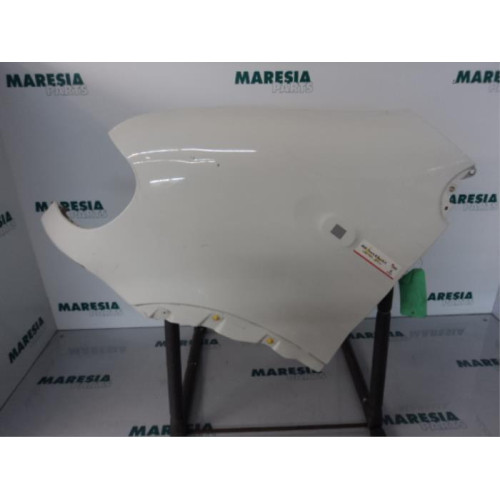 Renault - Master - Front wing, left