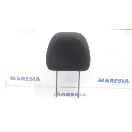 Citroen - C4 - Headrest