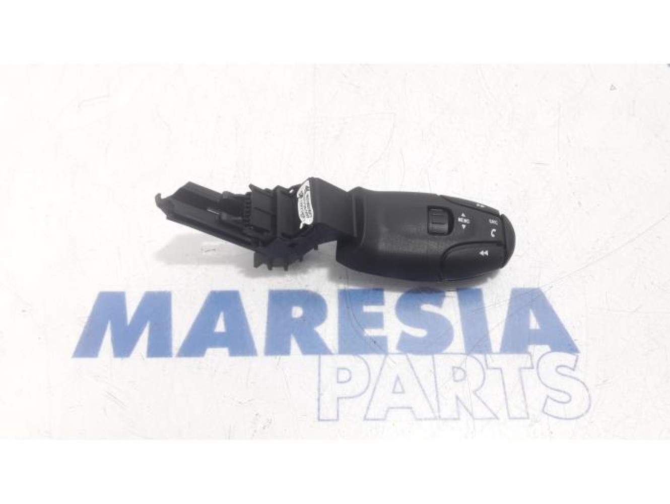 Peugeot - 407 - Commande radio volant
