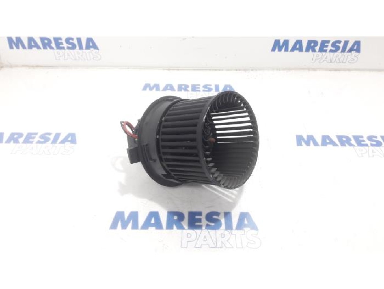 Peugeot - 208 - Heating and ventilation fan motor