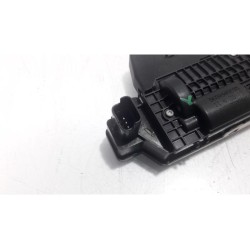 Peugeot - 208 - Tailgate lock mechanism