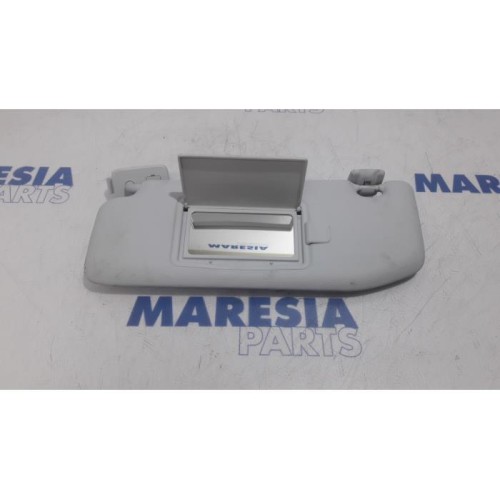 Peugeot - 208 - Sun visor