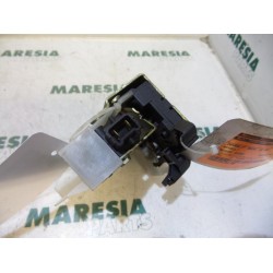 Renault - Megane Scenic - Front door lock mechanism 4-door, right