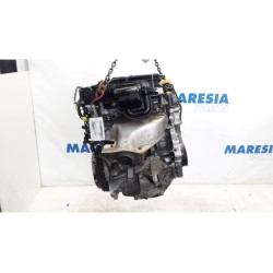 Renault - Clio - Engine