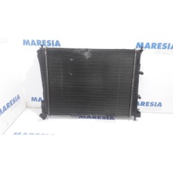 Renault - Clio - Radiator