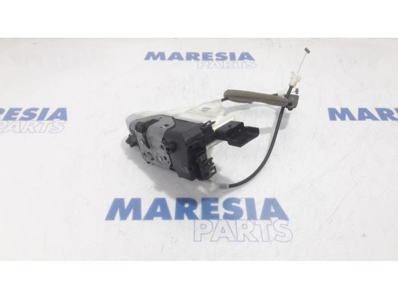 Peugeot - 3008 - Door lock mechanism 4-door, front left