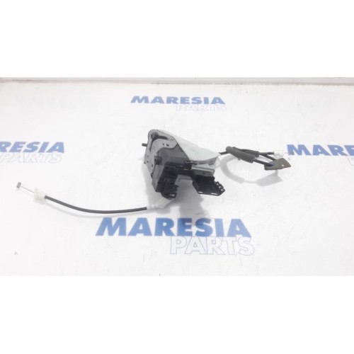 Peugeot - 3008 - Rear door lock mechanism 4-door, left