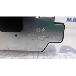 Peugeot - 3008 - Tailgate lock mechanism