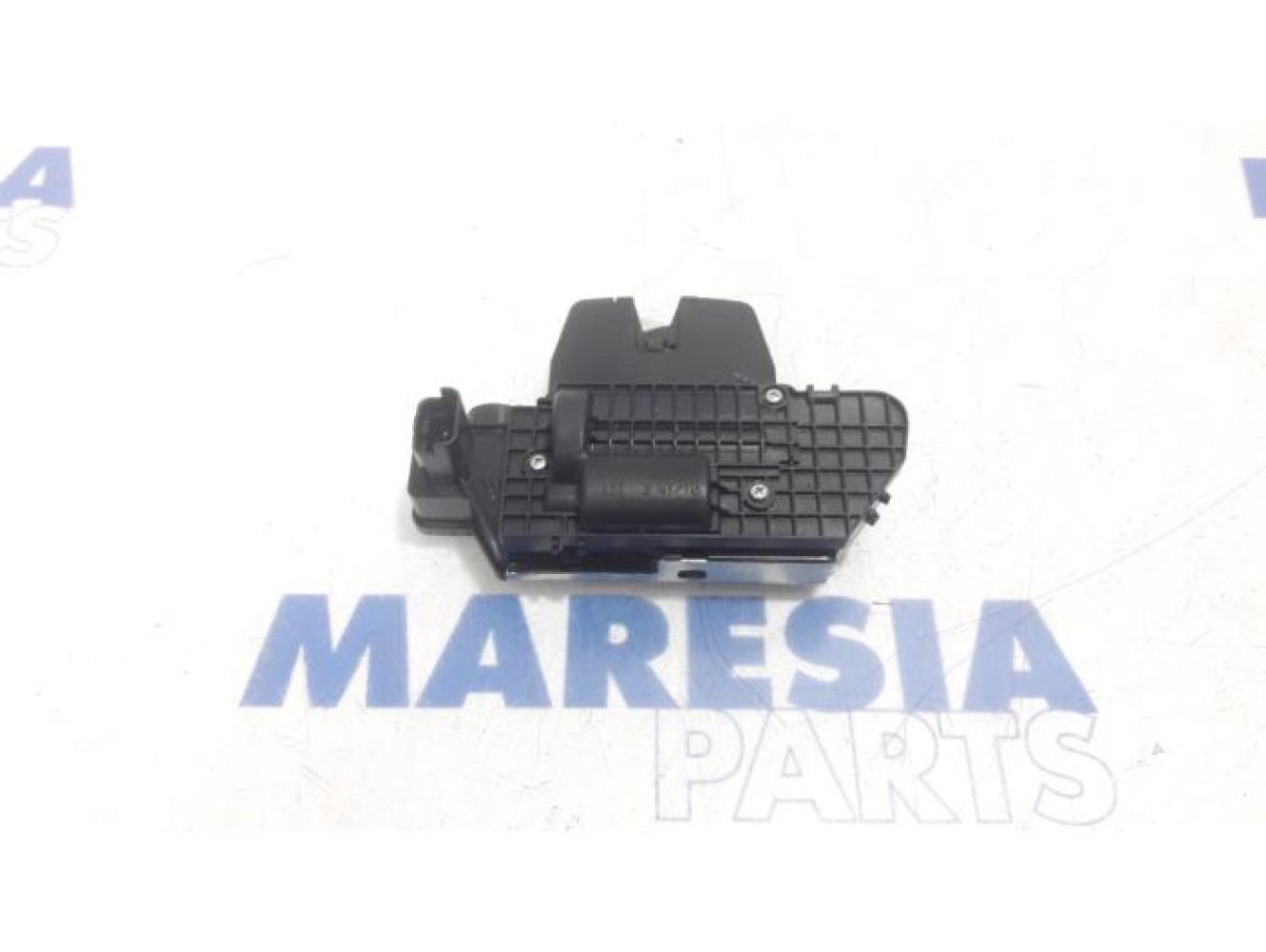 Peugeot - 3008 - Tailgate lock mechanism