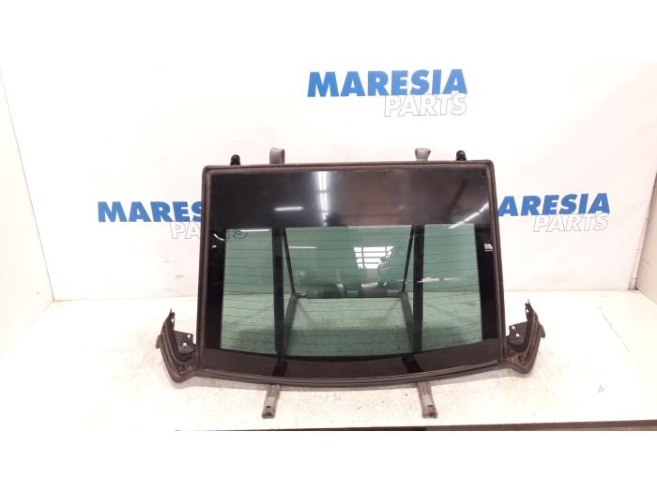 Peugeot - 308 - Rear window