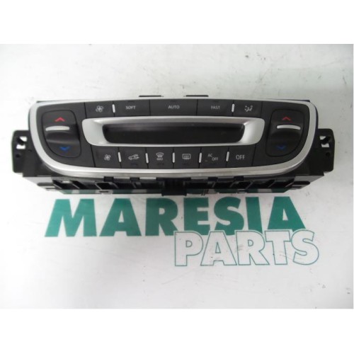 Renault - Megane Scenic - Heater control panel