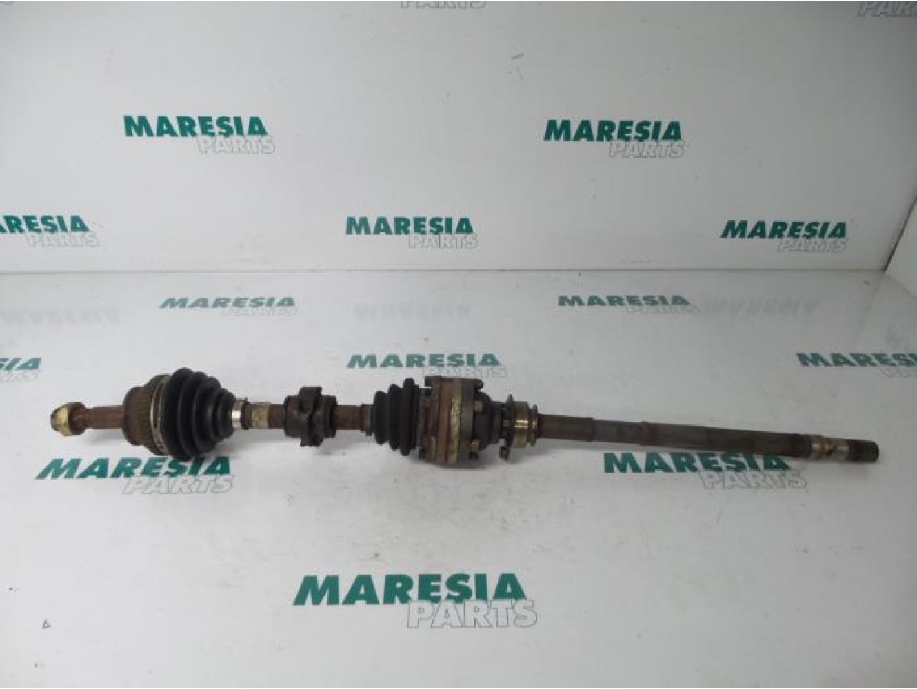 Alfa Romeo - 145/146 - Front drive shaft, right