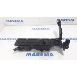 Peugeot - Expert - Rocker cover