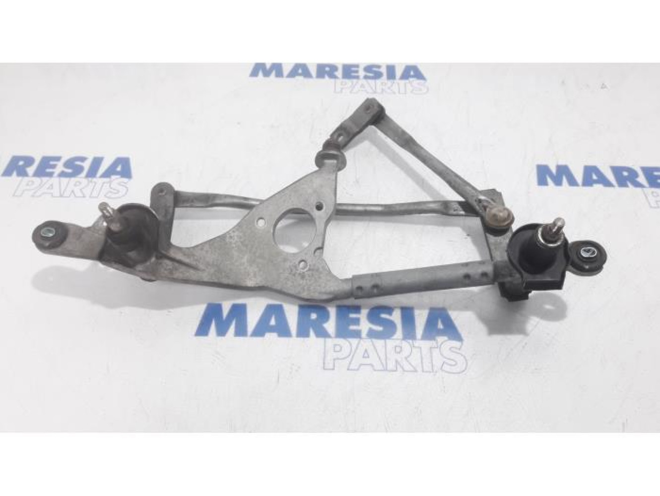 Fiat - 500 - Wiper mechanism