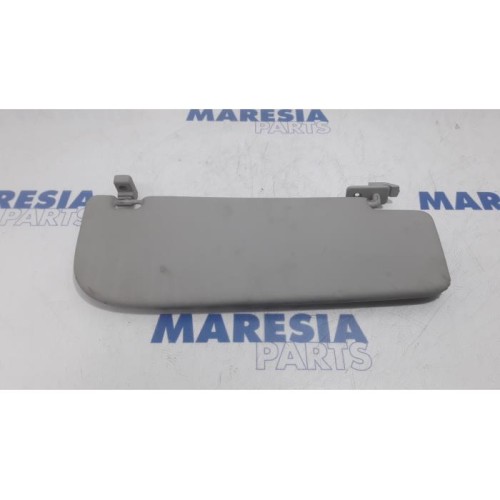 Peugeot - Bipper - Sun visor