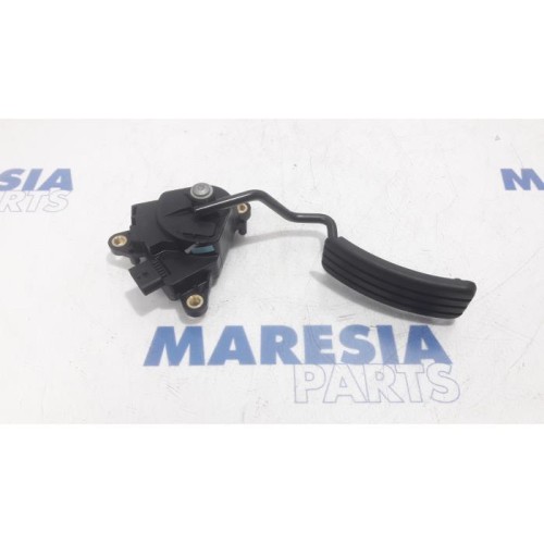 Renault - Clio - Gaspedaalpositie Sensor