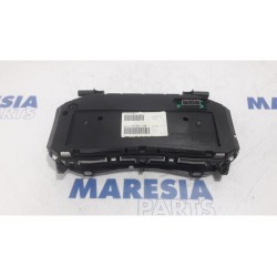 Renault - Clio - Instrument panel