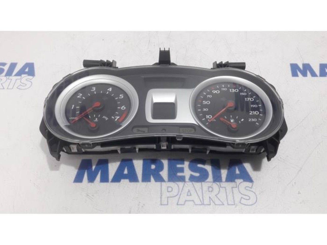Renault - Clio - Instrument panel