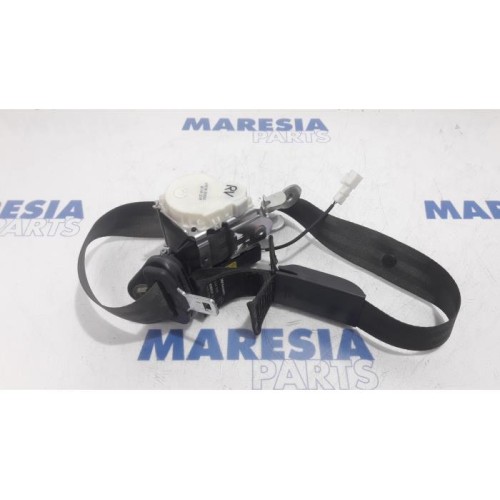 Renault - Clio - Front seatbelt, right