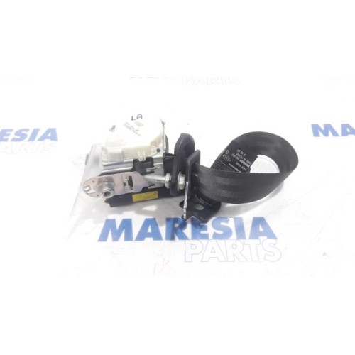 Renault - Clio - Rear seatbelt, left