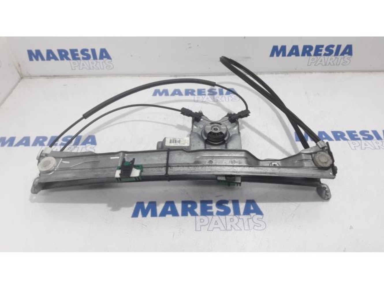 Renault - Clio - Window mechanism 2-door, front right
