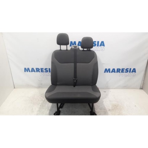 Renault - Trafic - Banquette avant droit