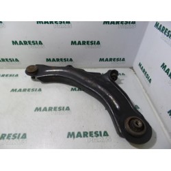 Renault - Megane Scenic - Front lower wishbone, right