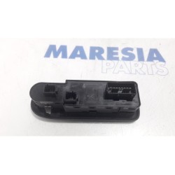 Peugeot - 508 - Multi-functional window switch