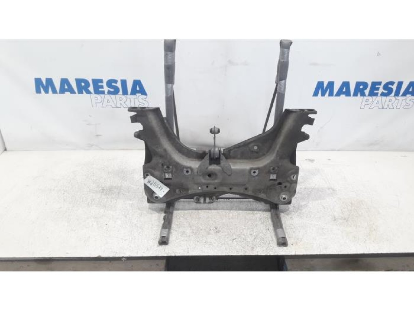 Renault - Clio - Subframe