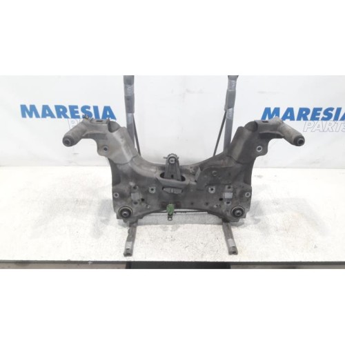 Renault - Scenic - Subframe