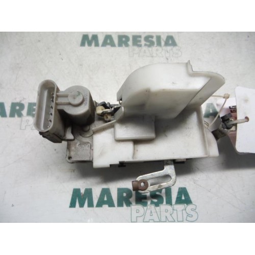 Fiat - Punto - Door lock mechanism 4-door, front left