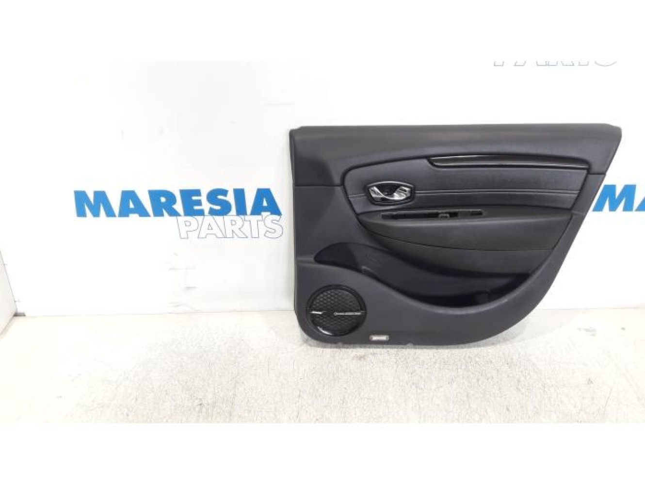 Renault - Scenic - Portierbekleding 4Deurs rechts-voor