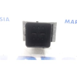 Renault - Scenic - Glow plug relay