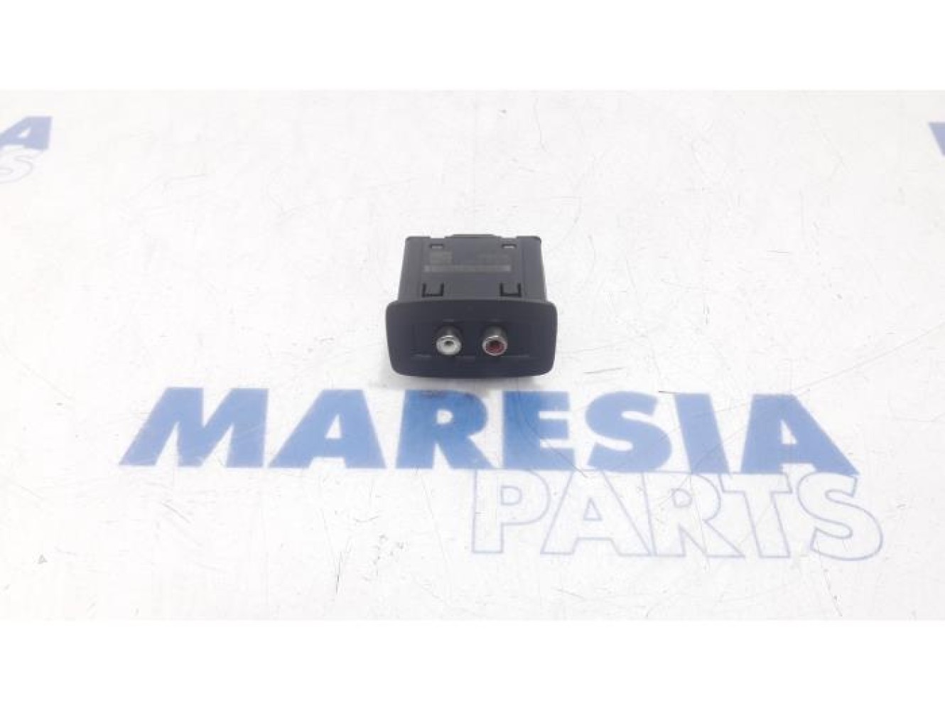 Renault - Kangoo - AUX / USB connection