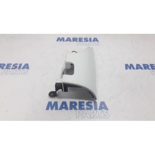 Renault - Kangoo - Rear bumper component, right