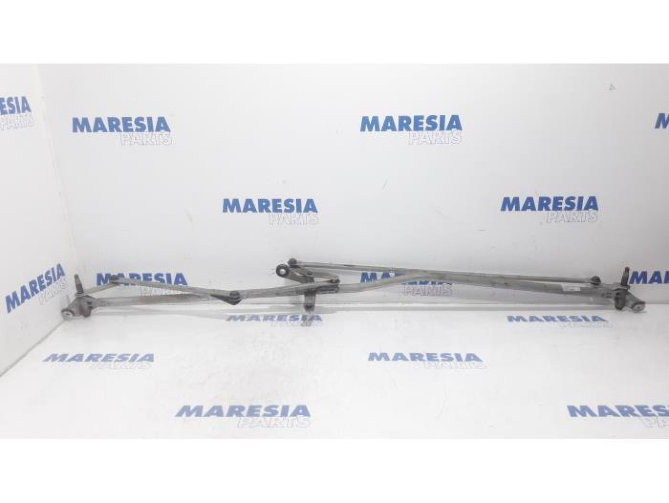 Peugeot - 308 - Wiper mechanism