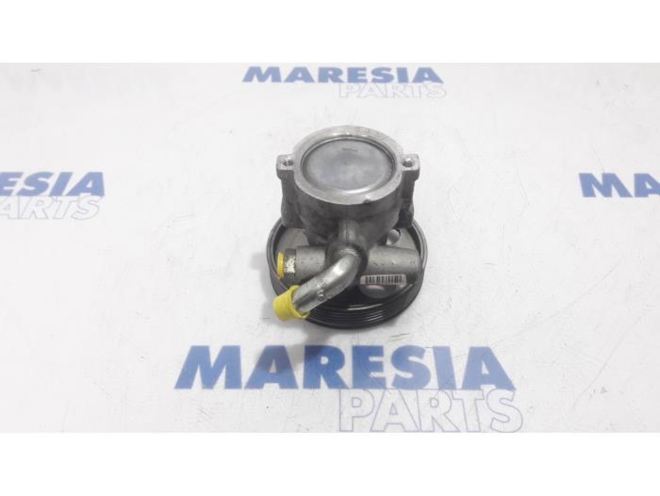 Peugeot - Bipper - Power steering pump