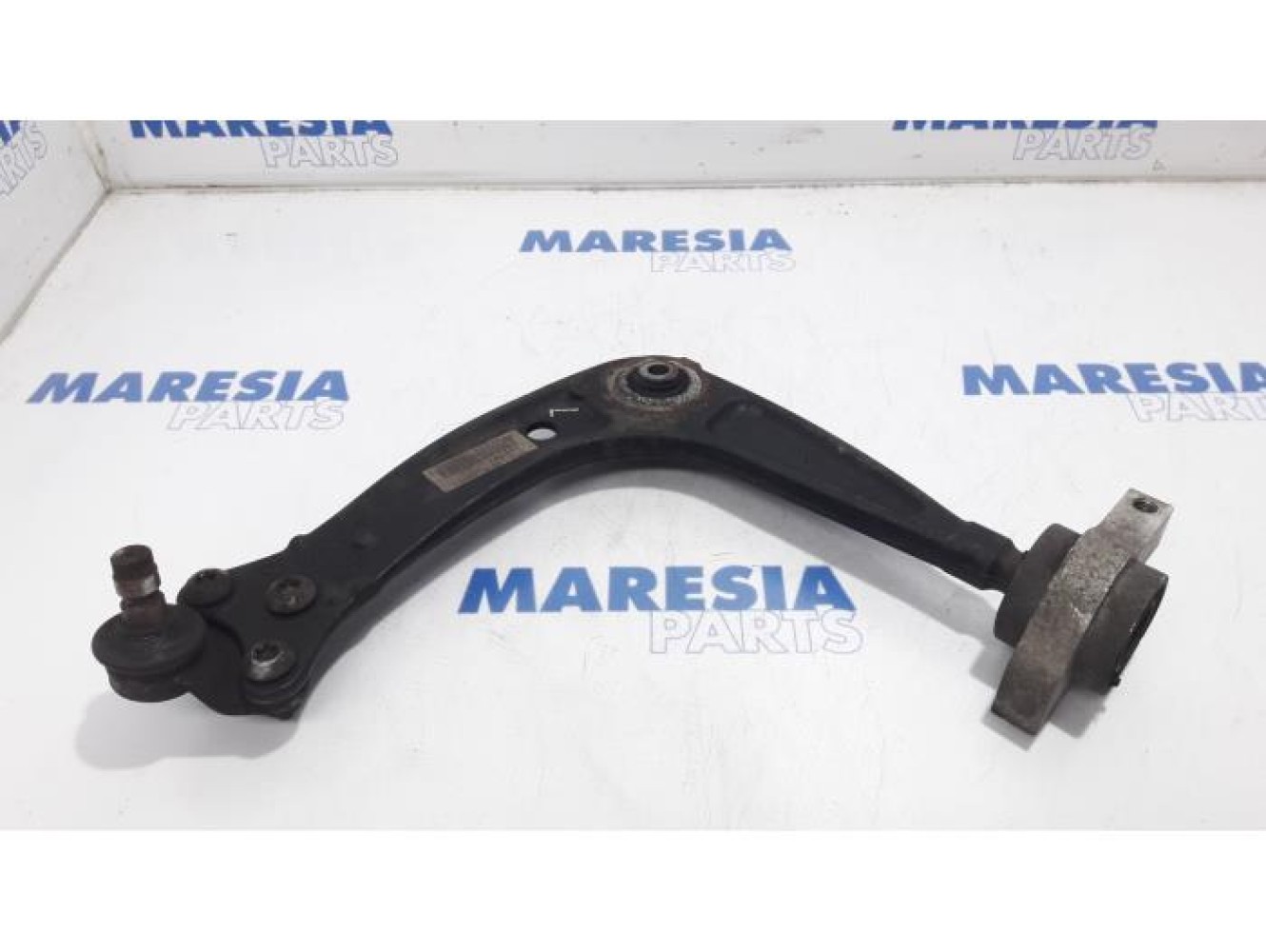 Peugeot - 508 - Front lower wishbone, left