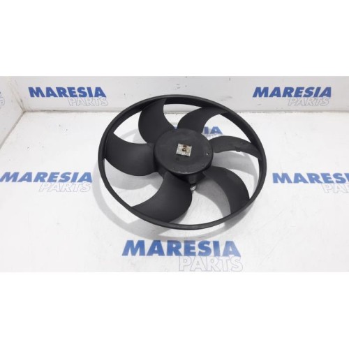 Renault - Kangoo - Fan motor