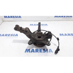 Renault - Kangoo - Knuckle, front right