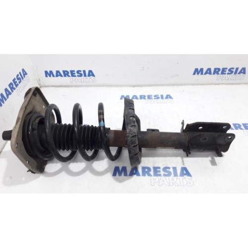 Citroen - Jumpy - Front shock absorber rod, right