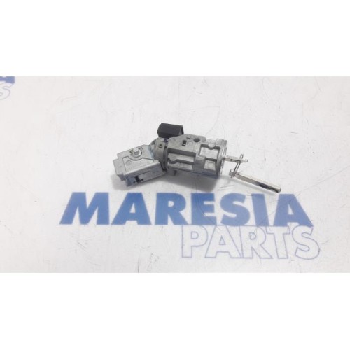 Citroen - DS3 - Ignition lock + key